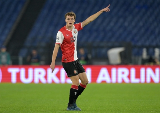 中始终保持 中始终保持