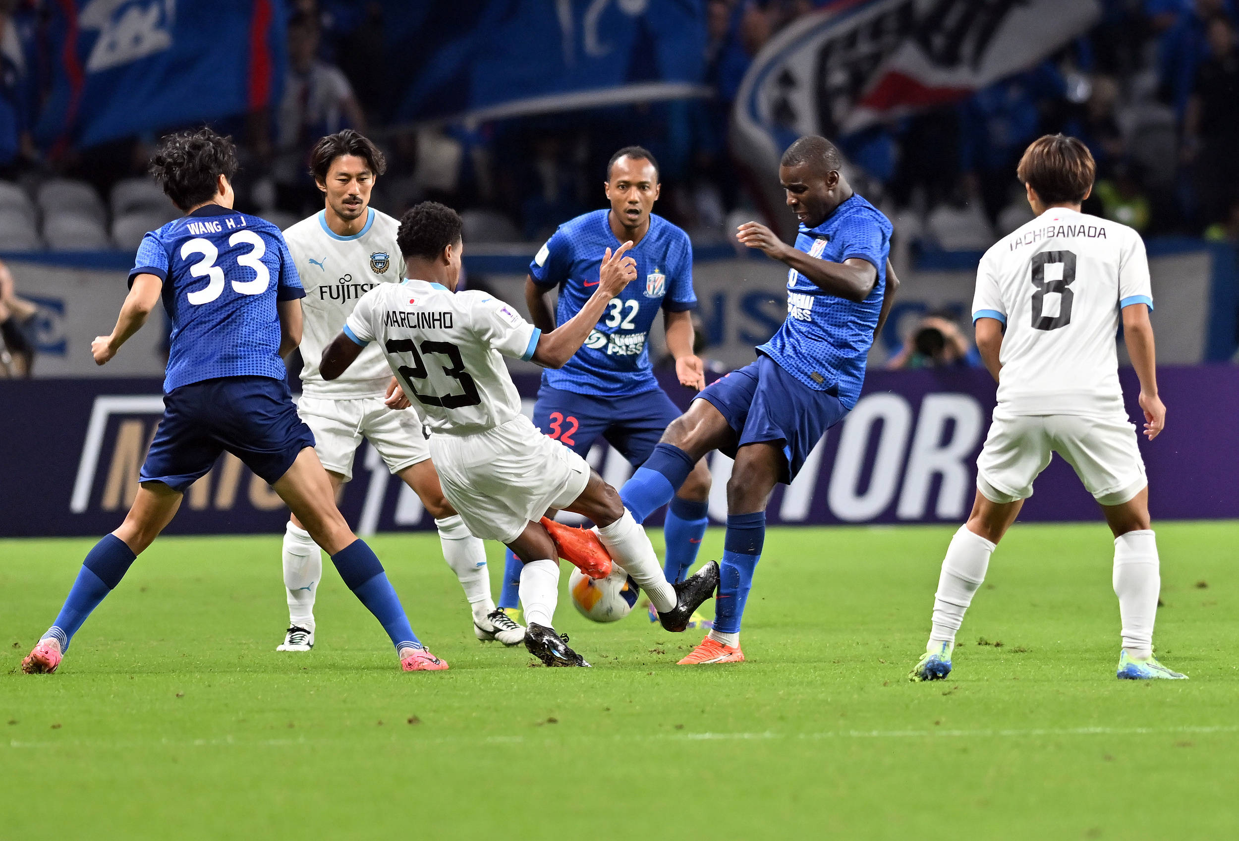 防守反击的 防守反击的