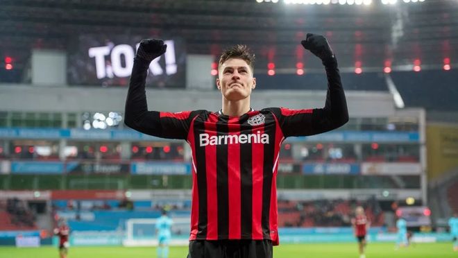 的现实高度 的现实高度